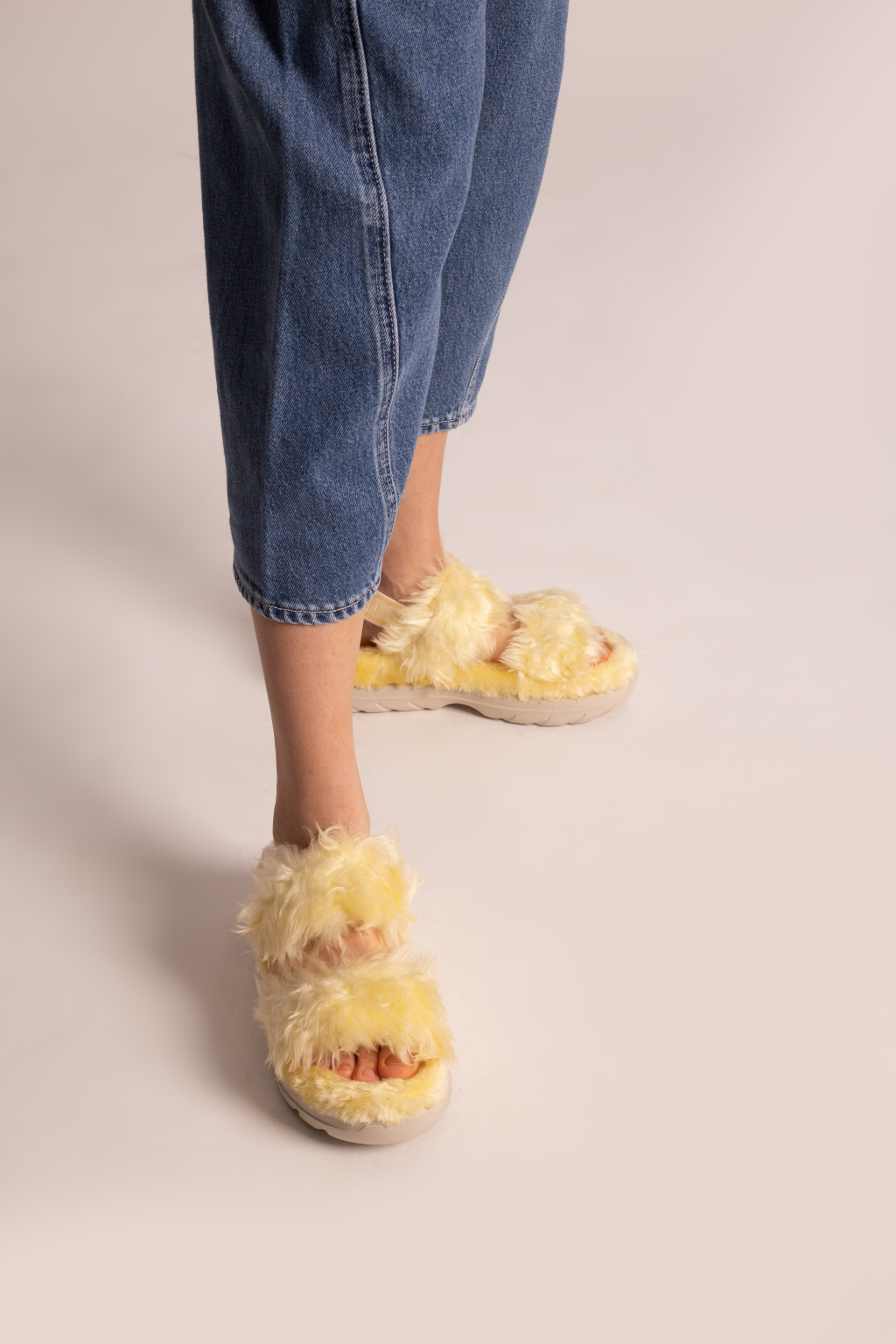 UGG ‘W Fluff’ fur sandals